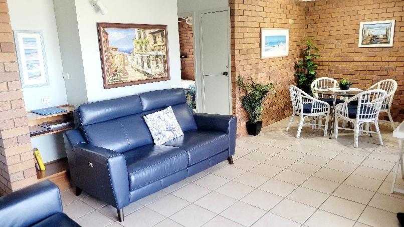 Joanne Apartments Калаундра Экстерьер фото