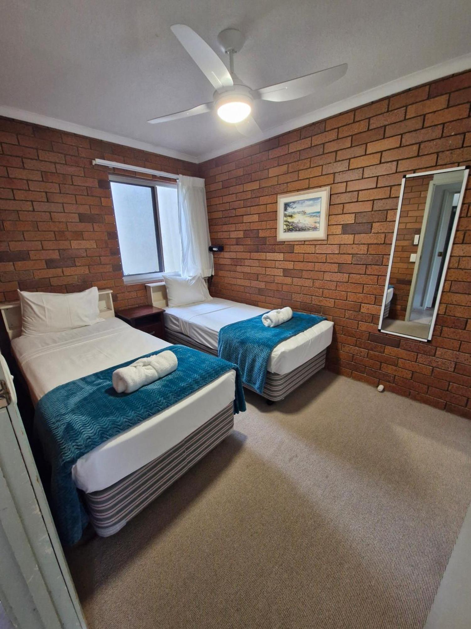 Joanne Apartments Калаундра Экстерьер фото