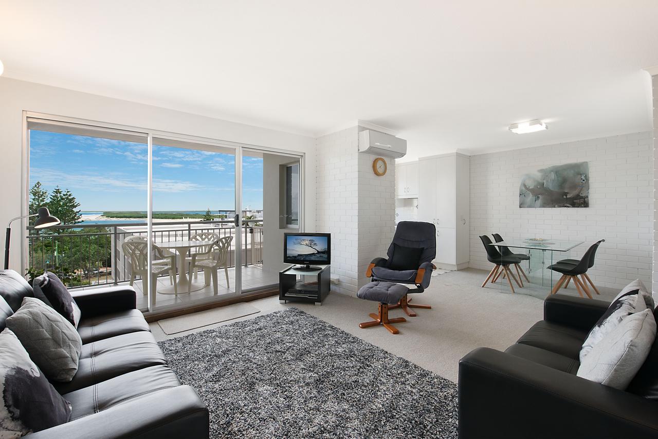 Joanne Apartments Калаундра Экстерьер фото